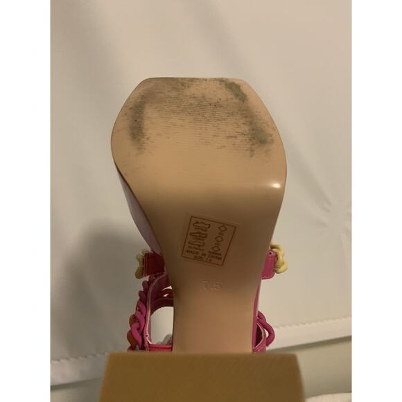 Azalea Wang Pink Corrine Chain Link Platform Sandals Size 7.5 - Picture 8 of 8